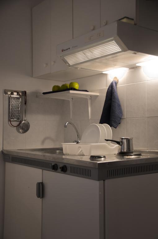 Helen'S Budget Accommodation Alikí 외부 사진